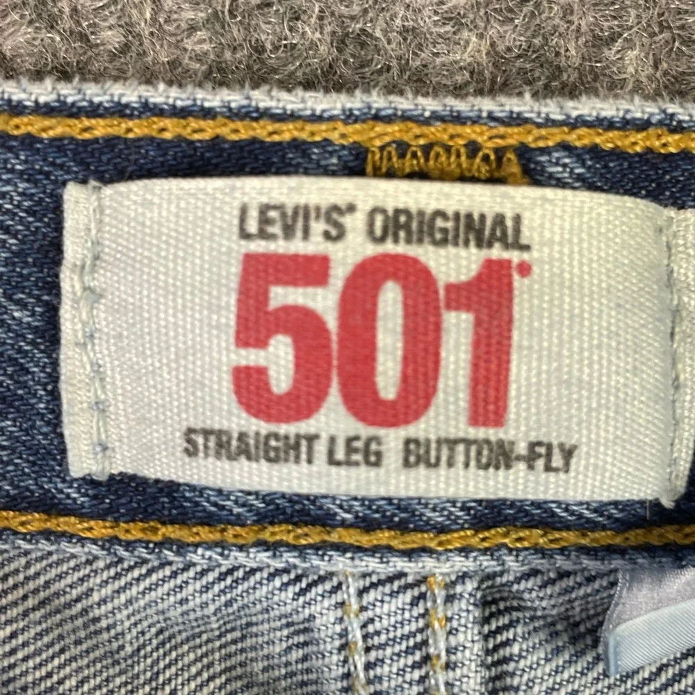 Levi's 501 Straight Leg Jeans Mens 34x29 Blue Medium Wash Button Fly Denim Pants